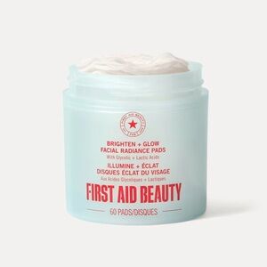 First Aid Beauty Facial Radiance Pads 💗 60ct ✨ NEW Sealed 🔥 Glow Skincare